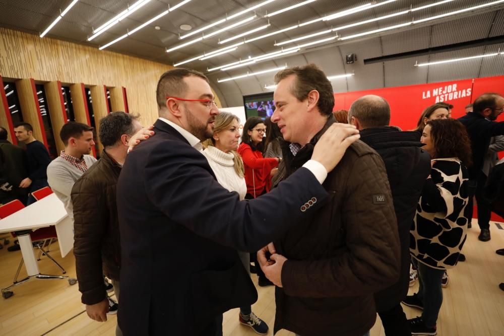 Celebración de la victoria electoral de los socialistas asturianos.