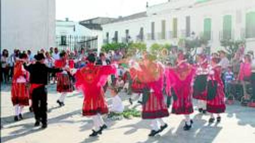 &#039;Los Chaparritos&#039; celebran la tradicional Fiesta de la Maya