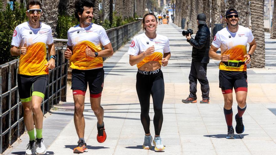 Así ha sido la carrera solidaria entre Benidorm y Alicante organizada por los bomberos del Consorcio para la lucha contra el ELA