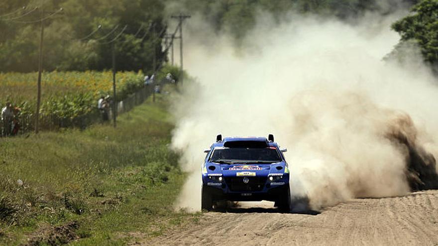 Líder. Carlos Sainz ganó la segunda etapa y ya es líder en la clasificación general.