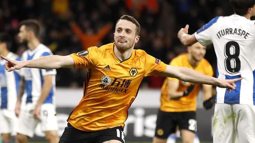 Diogo Jota celebra uno de sus goles ante el Espanyol.