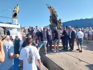 Devoción en Bueu por la Reina de los Mares