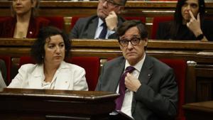 Junts forçarà una votació al Parlament perquè Illa comparegui pel caos de Rodalies