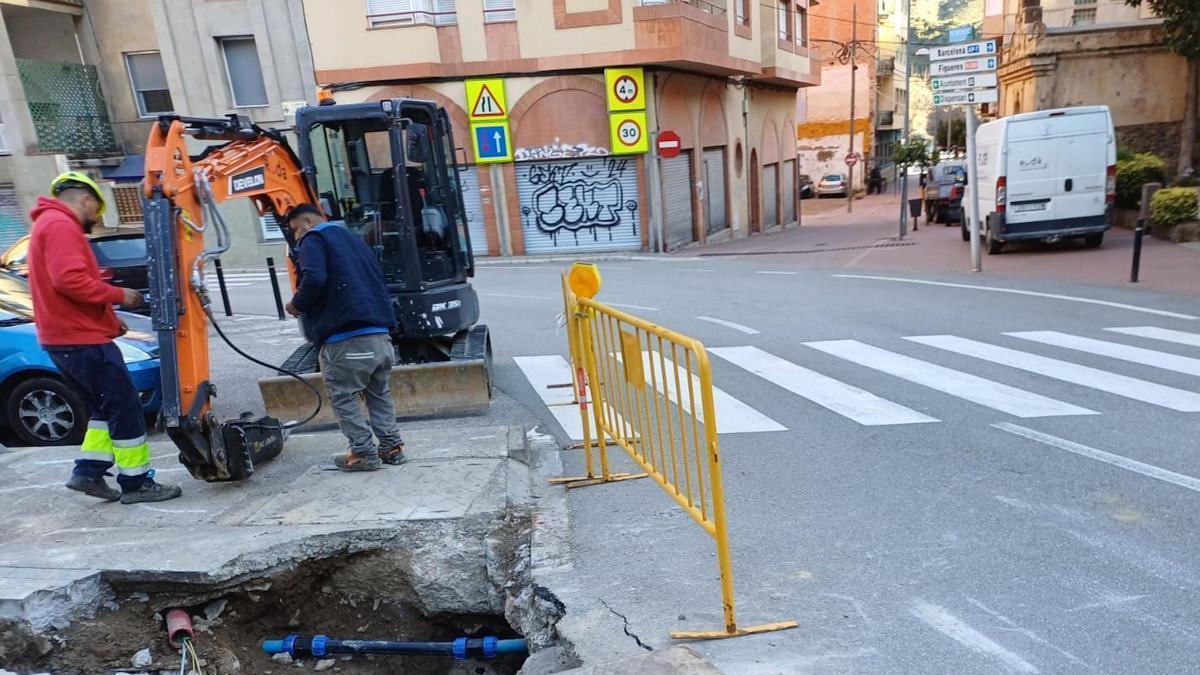 Treballs d'Endesa a Portbou.