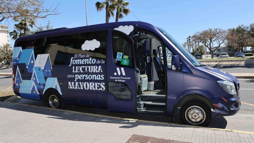 Los bibliobuses comienzan su ruta este miércoles, con paradas en Pizarra, Ardales, Carratraca y Teba. El jueves, en Villanueva de la Concepción, Almogía, Villanueva de Tapia y Archidona, y el viernes por Torrox, Árchez, Canillas de Albaida y Cómpeta.