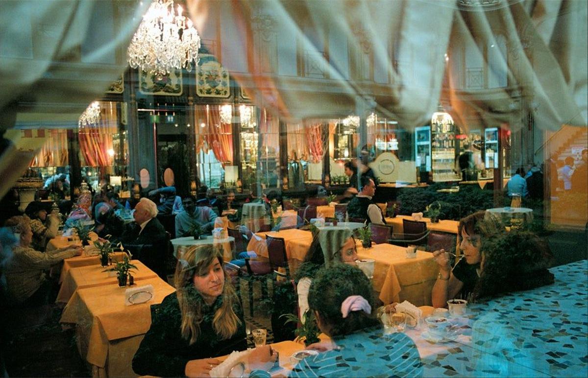 Café Baratti e Milano, lugar de las tertulias literarias de Cesare Pavese.
