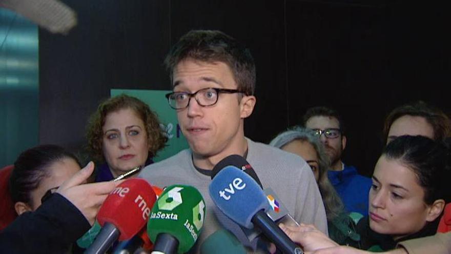 Errejón: "Ha hecho falta un golpe palaciego en Ferraz para que pueda gobernar Rajoy"