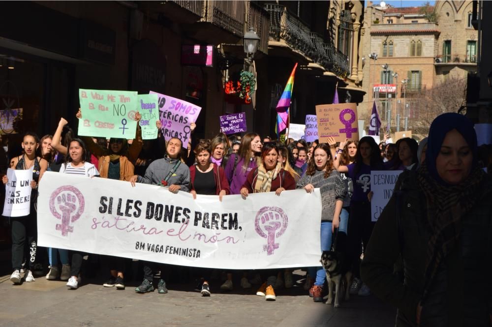 Passacarrers del 8-M a Manresa