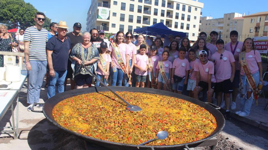 Orpesa reúne a más de 5.000 personas en su animado y festivo Día de las Paellas