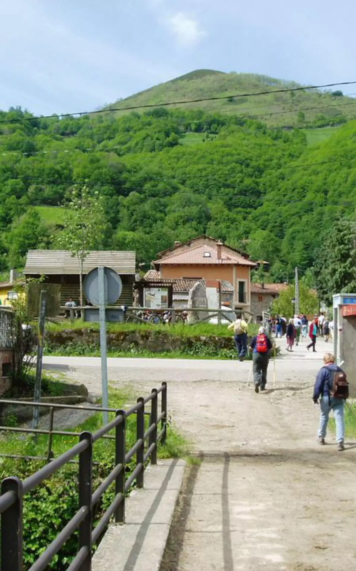 Gobezanes (Caso) tendrá fondos regionales para renovar los accesos al pueblo