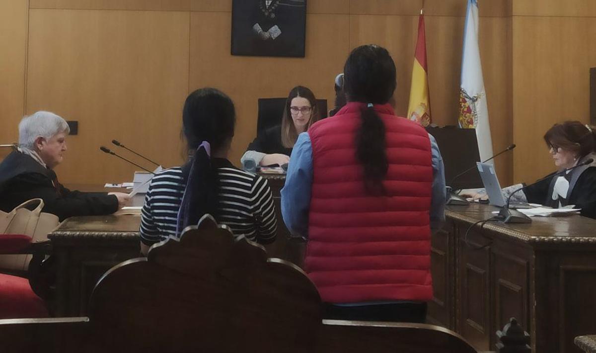La pareja aceptó el acuerdo, ayer, en una audiencia previa. | FDV