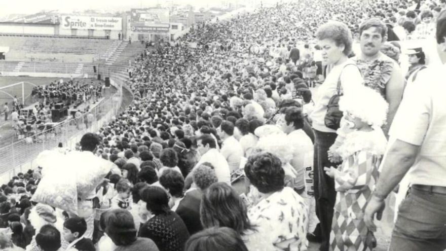 Celebración del Carnaval de Las Palmas de Gran Canaria en distintas ubicaciones de la ciudad a lo largo de su historia