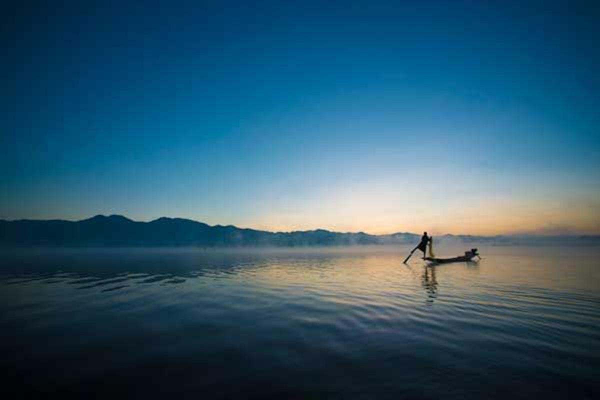 Pescador en el Lago Inle, Myanmar.