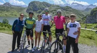La gran cita del ciclismo español: "Los Lagos de Covadonga dan gran espectáculo"