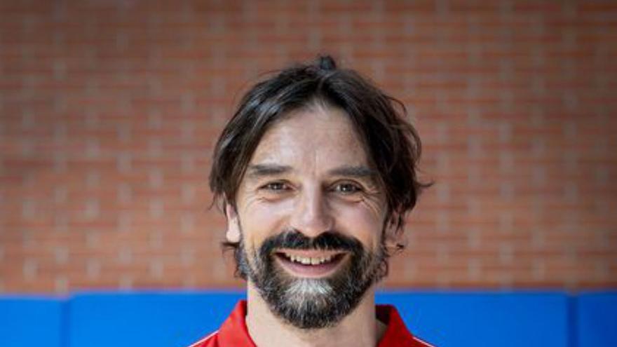 El catalán César Aneas releva a Claudio García como técnico del Tenerife Clarinos