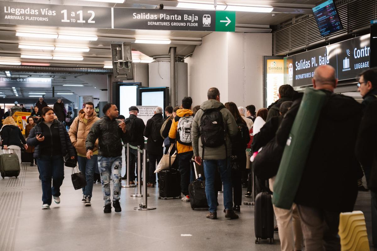22.01.2026. MADRID. Imagenes de la estación de Atocha, en Madrid. Foto: Alba Vigaray