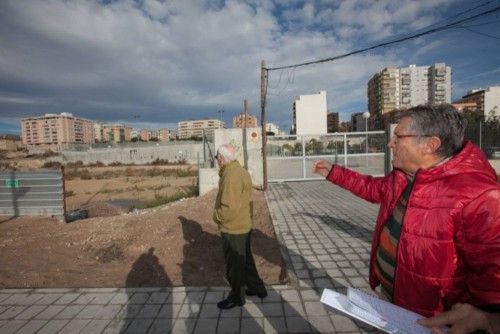 Los vecinos se unen para denunciar la «chapuza» del Acceso Sur de Alicante