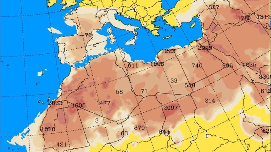 El mapa donde se aprecia la entrada de polvo en suspensión en España y Francia procedente del continente africano.