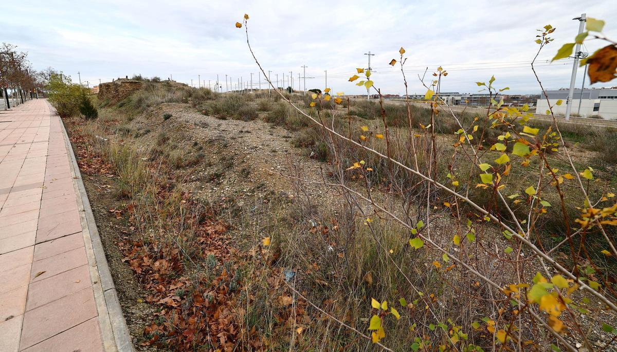 Parcela del DAT Alierta en la que se levantará el nodo de Espanix.