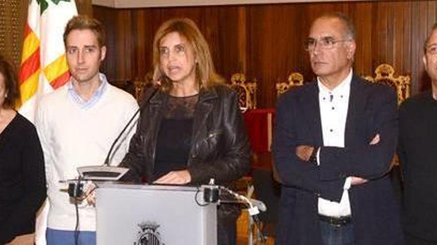 L&#039;equip de govern de Figueres, en la presentació de la proposta dels pressupostos.