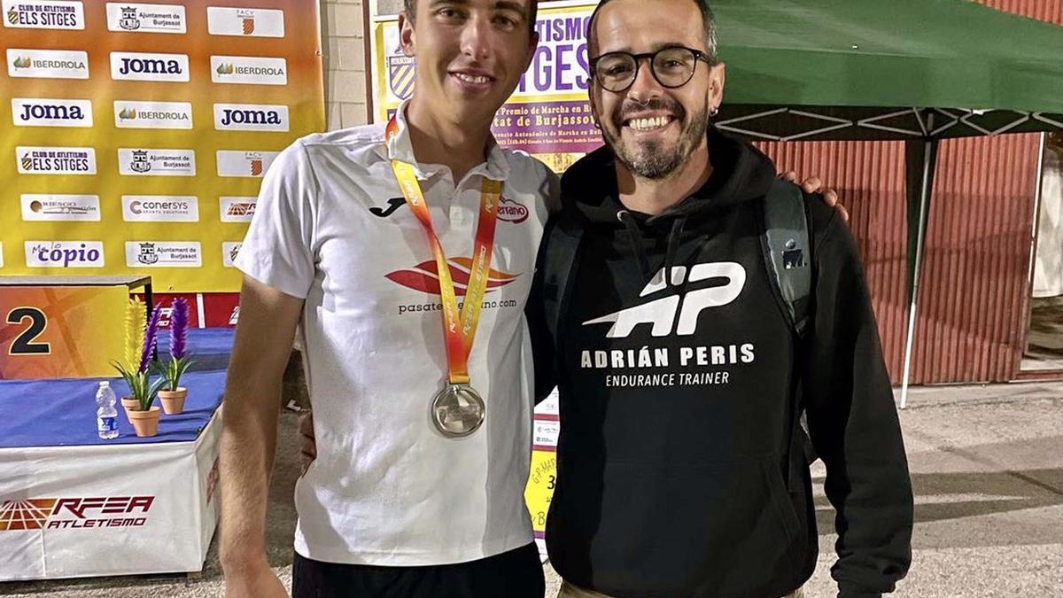 Adrián Peris transformó a Miguel Baidal, que venía del triatlón, hasta convertirlo en medallista en el Campeonato de Europa Sub-23 en los 10.000 metros.