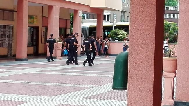 Fallece un menor tras precipitarse desde un edificio en Escaleritas