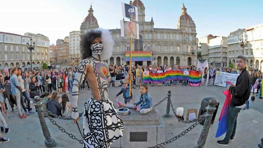 Celebración del Orgullo en la plaza de María Pita.