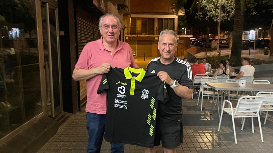 Alfonso Ortiz regresa al banquillo del Deportivo Córdoba veinte años después