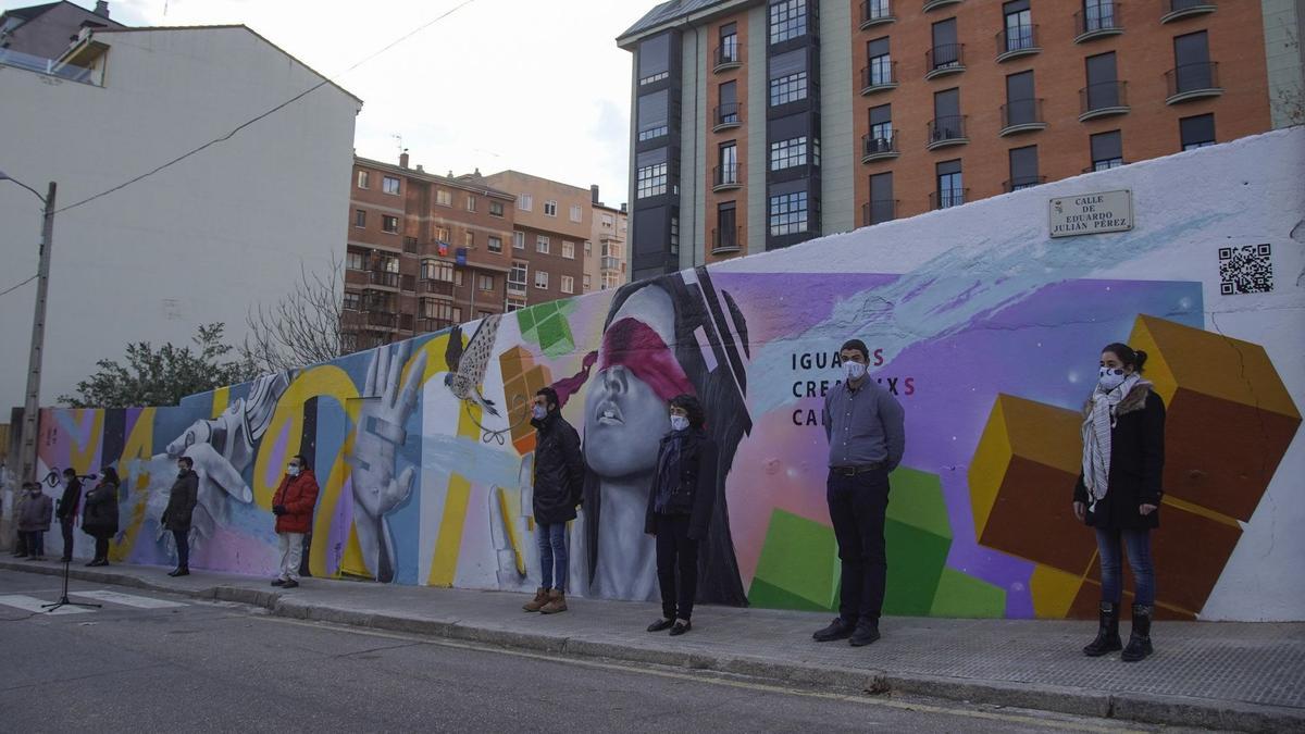 Inauguración del mural, a principios de diciembre.