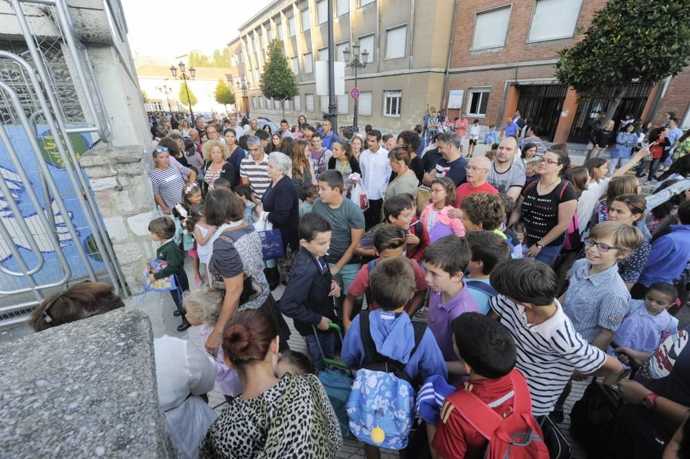 Los asturianos más jóvenes vuelven al cole