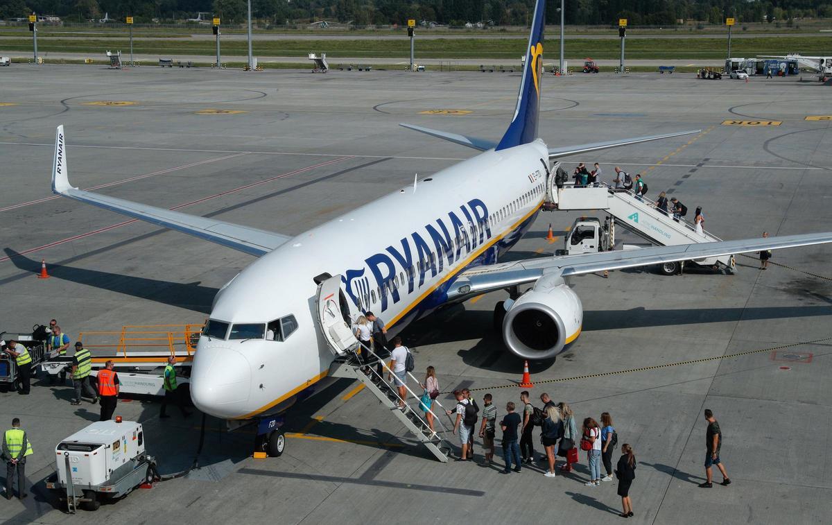 El beneficio anual Ryanair se situó en 1.611 millones de euros, un 16 % menos
