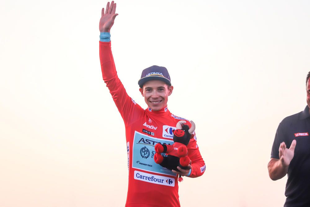 Así vivió Torrevieja la primera etapa de la Vuelta Ciclista a España 2019
