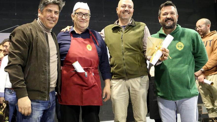 José Carlos Márquez cocina la mejor paella de Montilla