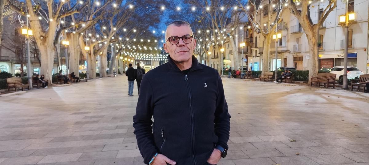 Rafa Fernández és enginyer agrònom, però també és voluntari de Protecció Civil i d'una ADF.