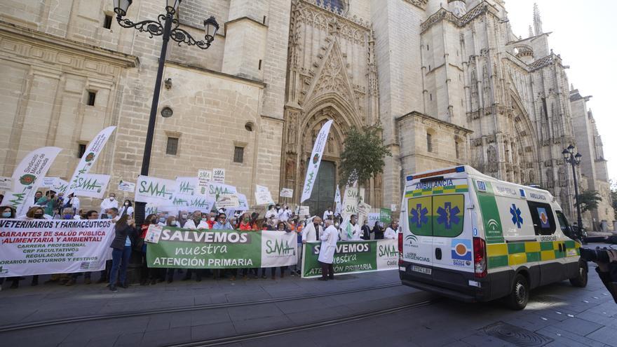 Médicos andaluces se manifiestan el lunes en Málaga para exigir al SAS &quot;mejoras&quot; en las urgencias de atención primaria