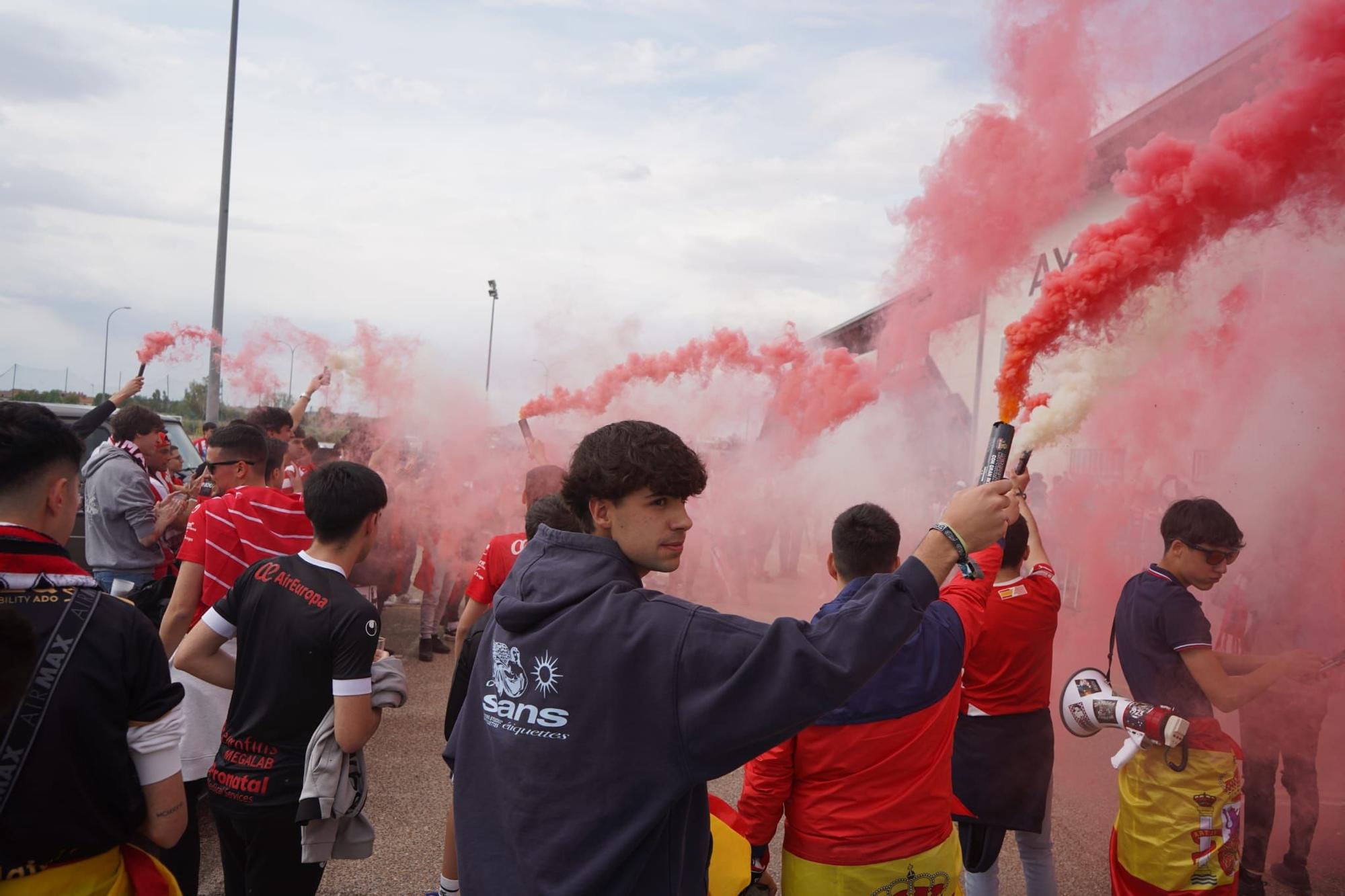 GALERÍA | Ambiente de play-off en el Ruta de la Plata ante el Zamora CF - Alavés B