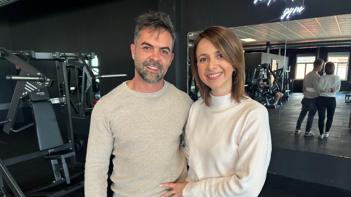 Sara Quintana y Darío García: la aventura de levantar un gimnasio en Valdés a base de sueños y muchas horas de trabajo