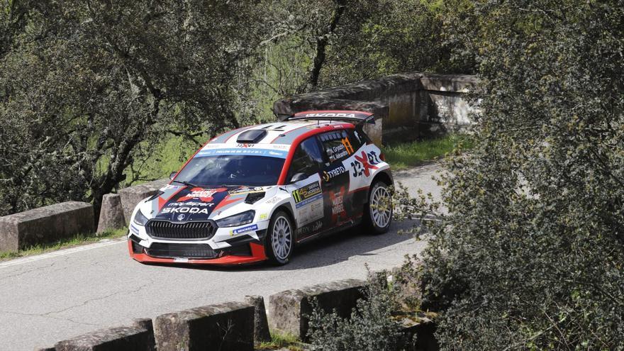 Rally Sierra Morena 2025: Nikolay Gryazin lidera la general a la conclusión de la primera jornada