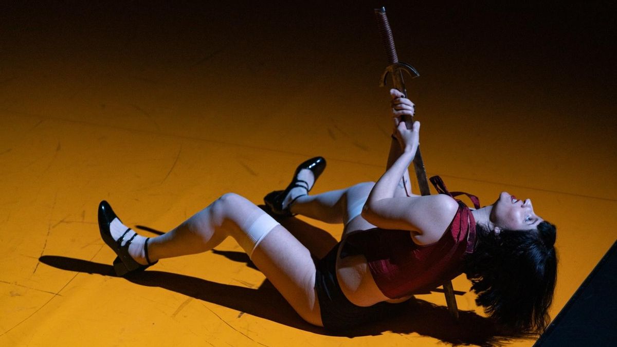 Carolin Bianchi en un momento de 'The brotherhood'.