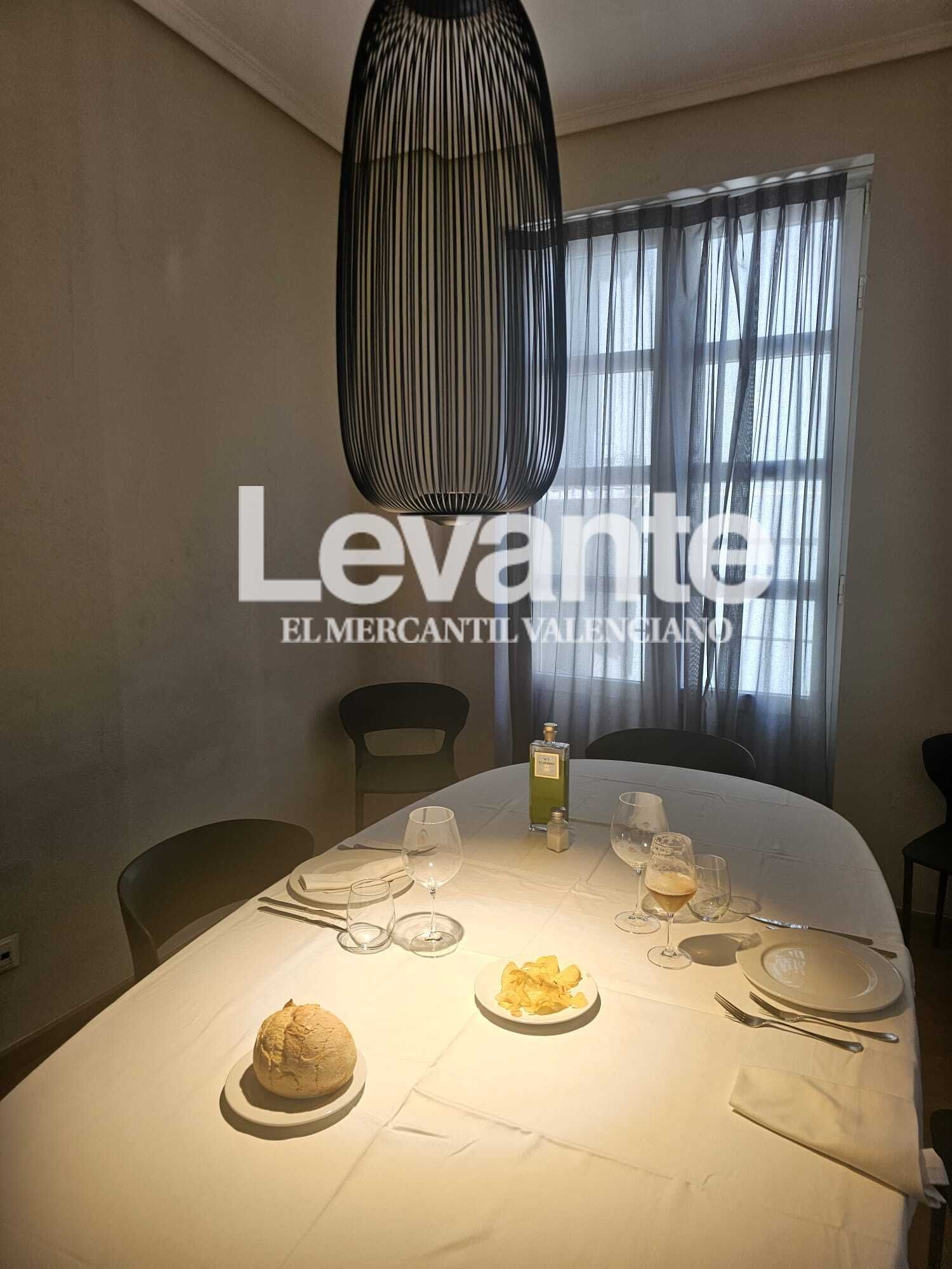 Así es el reservado de El Ventorro en el que comió Mazón con Maribel Vilaplana