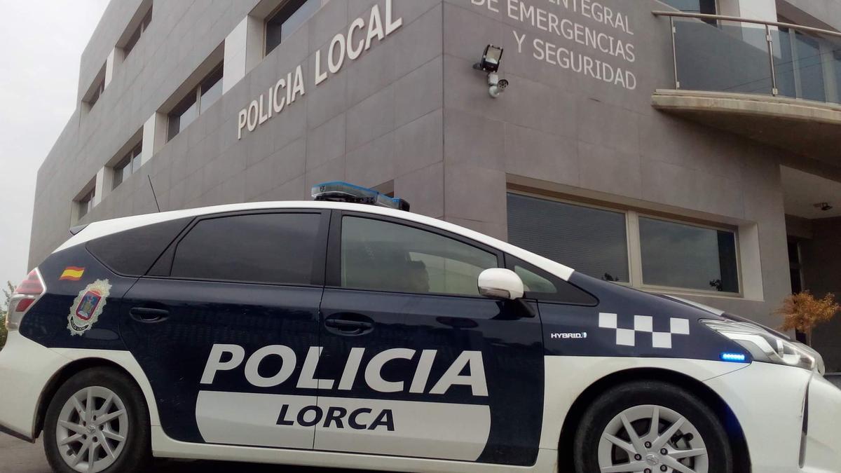 Vehículo de la Policía Local de Lorca.