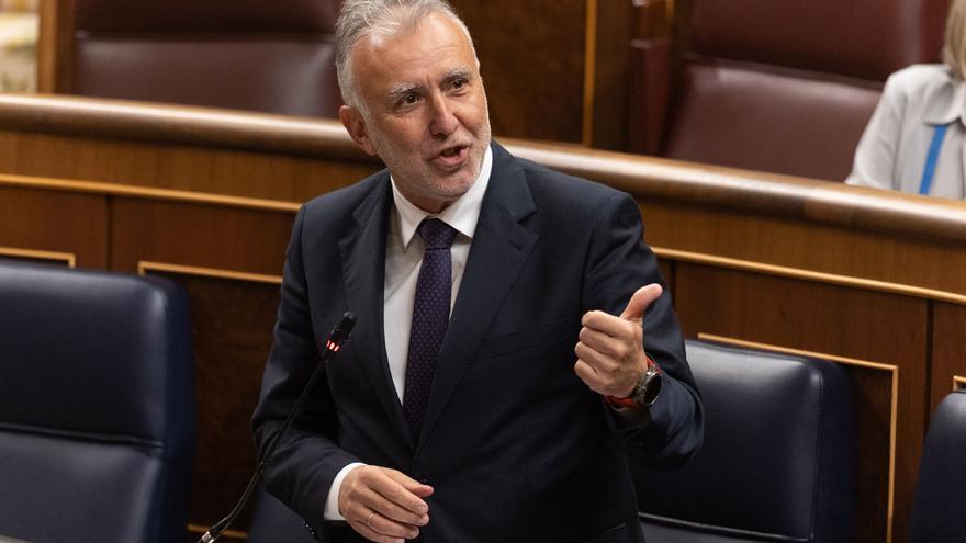 El Gobierno se abre a aumentar la financiación a las comunidades por la acogida de menores migrantes
