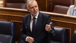 El Govern s’obre a augmentar el finançament a les comunitats autònomes per l’acollida de menors migrants
