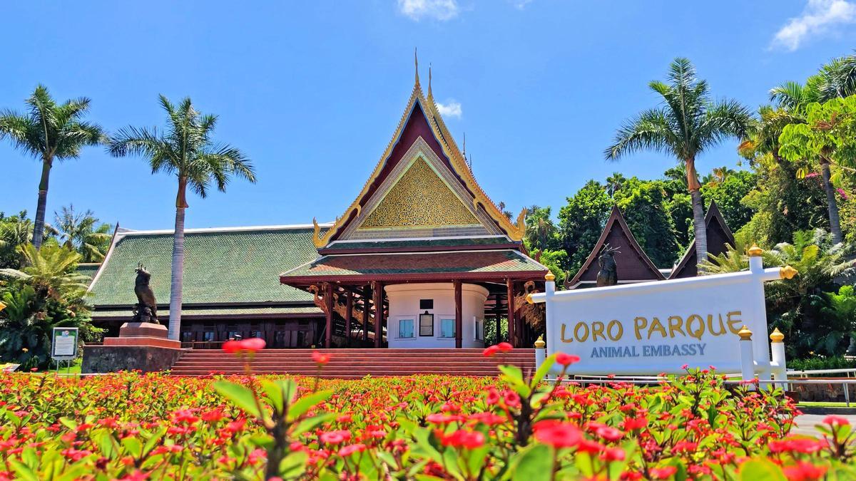 El Pueblo Thai, la entrada a Loro Parque, en Puerto de la Cruz
