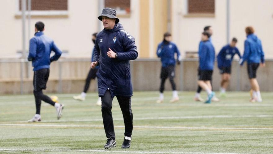 Etxeberria: «El Dépor es un equipo de los buenos, no analizamos la clasificación»