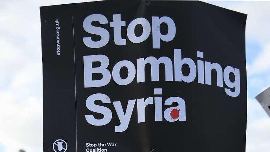 Protesta en Londres contra el ataque contra Siria.