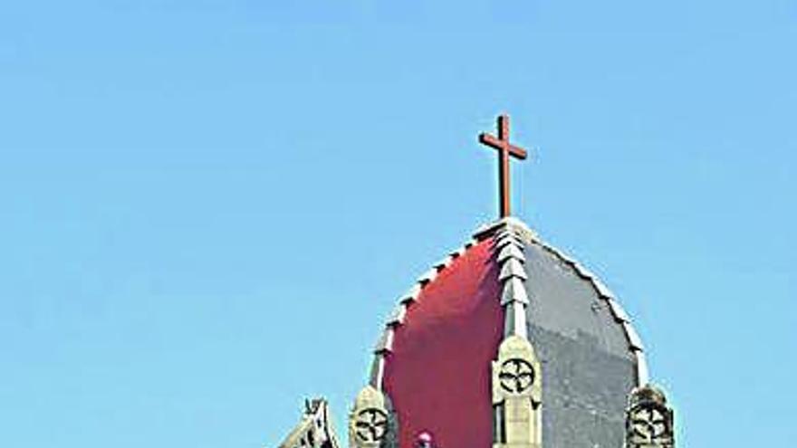 La iglesia de San Antonio estrena cúpula y fachada