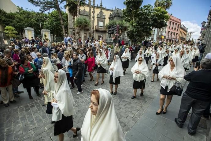 19.04.19. Las Palmas de Gran Canaria. SEMANA SANTA. Procesión de Las Mantillas en Vegueta.  Foto Quique Curbelo  | 19/04/2019 | Fotógrafo: Quique Curbelo