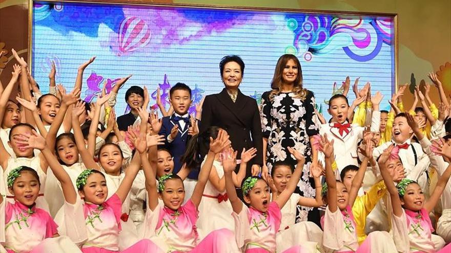 Melania Trump imita a las millonarias chinas