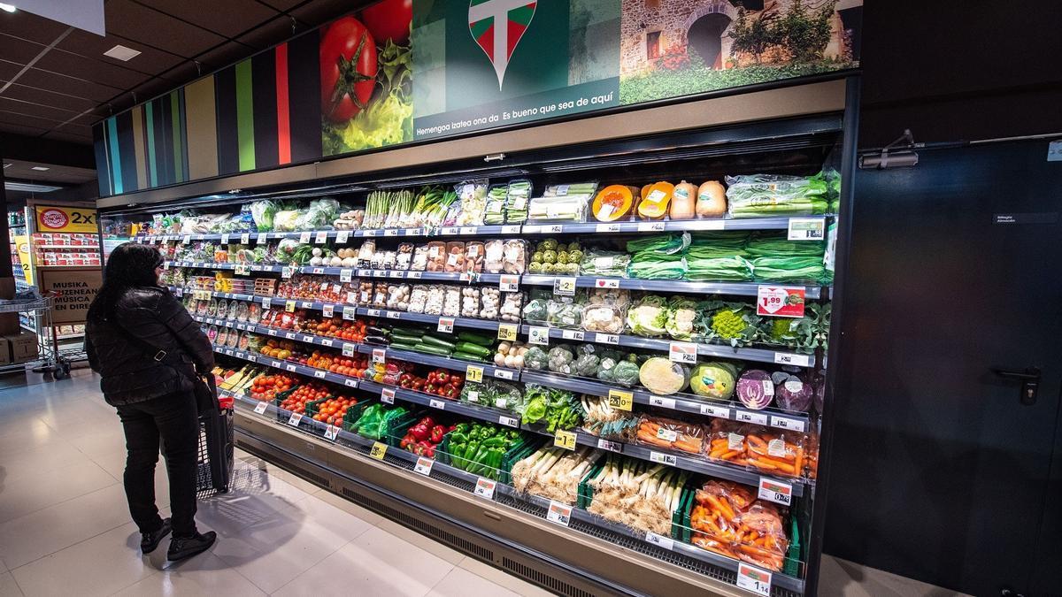 Los precios de la alimentación continúan desbocados pese a la contención del IPC durante el mes de marzo.